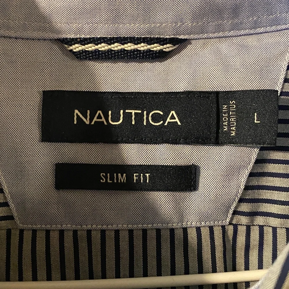 Nautica Men’s Slim Fit Button Down Blue Gray Striped Long Sleeve Size L Cotton - Picture 3 of 8